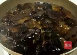 凉拌黑木耳的做法图解2