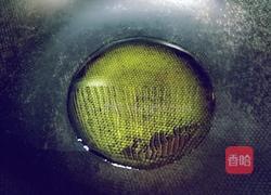 蒜薹炒酱油肉的做法图解2