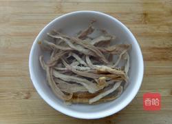 牛肉炒萝卜干的做法图解2