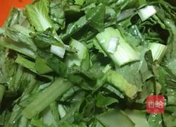 小白菜炖豆腐.俏黑豆的做法图解1