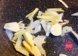 芦笋炒平菇的做法图解4