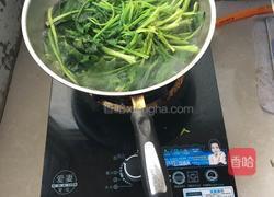 菠菜鱼丸汤的做法图解1