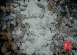 糖衣花生的做法图解5
