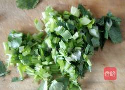 香菜蛋花汤的做法图解2
