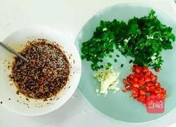 酸辣面的做法图解1