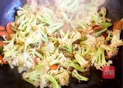 炒菜花的做法图解6