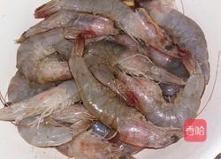 黑胡椒干煎虾的做法图解2