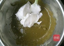抹茶戚风蛋糕的做法图解12