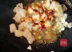 蒜苗回锅肉的做法图解10