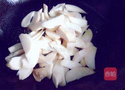 杏鲍菇炒鸡蛋的做法图解4