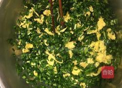 鸡蛋韭菜饼的做法图解2