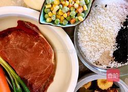 糯米牛肉馅烧麦的做法图解1