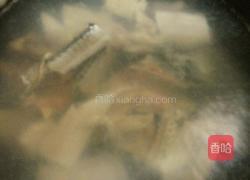 冬笋雪菜鱼骨头汤的做法图解13