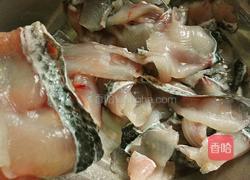 葱油黑鱼片的做法图解2