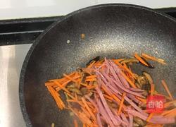 火腿杂蔬炒年糕的做法图解4