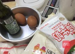 六寸戚风蛋糕的做法图解1