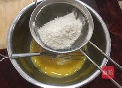 六寸戚风蛋糕的做法图解7