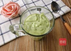 蜂蜜牛油果奶昔的做法图解9