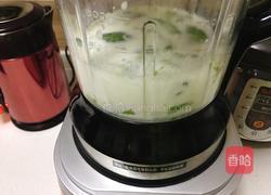蜂蜜牛油果奶昔的做法图解7