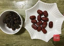 红枣桂圆汤的做法图解1