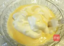 Illustration of how to make chiffon cake 16