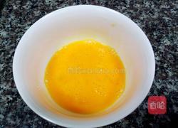 豌豆苗鸡蛋汤的做法图解2