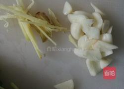 韭菜爆黄鳝的做法图解3