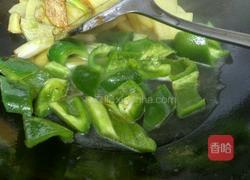 大辣椒炒土豆片的做法图解8
