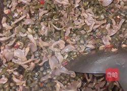 酸豆角炒鸡胗的做法图解8