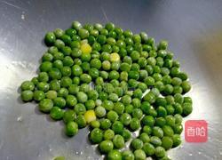 豌豆炒鸡蛋的做法图解6