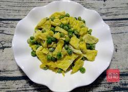 豌豆炒鸡蛋的做法图解10