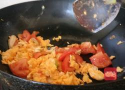 鸡蛋炒番茄的做法图解5