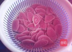 回锅肉炒猫耳朵的做法图解3