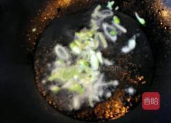 素炒韭菜绿豆芽的做法图解4