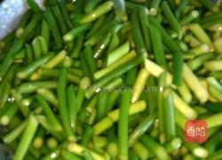 蒜苔炒肉丝的做法图解5