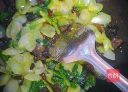 木耳炒青笋的做法图解8