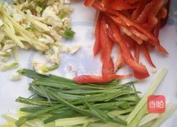 凉拌腐竹的做法图解1