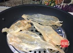 清炖尖尾黄花胶(原条鳘)的做法图解2