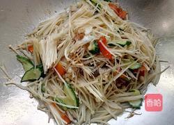 金针菇炒肉的做法图解7