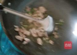 木耳炒肉的做法图解5