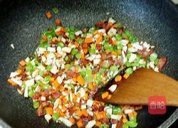 香菇四季豆炒饭的做法图解4