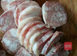 土豆腊肉焖饭的做法图解2