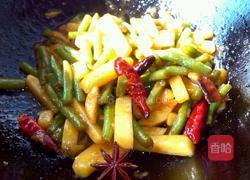 土豆燉豆角的做法圖解9
