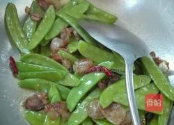 荷兰豆炒香肠的做法图解6