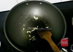 胡萝卜青瓜鸡蛋炒饭的做法图解5