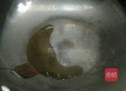 豌豆腊肠闷米饭的做法图解3