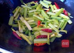 西芹炒豆腐干的做法图解5