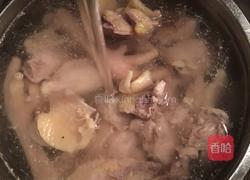 椰子鸡汤的做法图解3