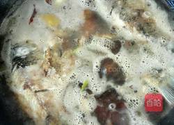 家常炖鲫鱼的做法图解7