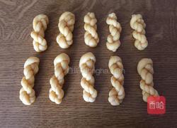 鸡蛋小麻花的做法图解7